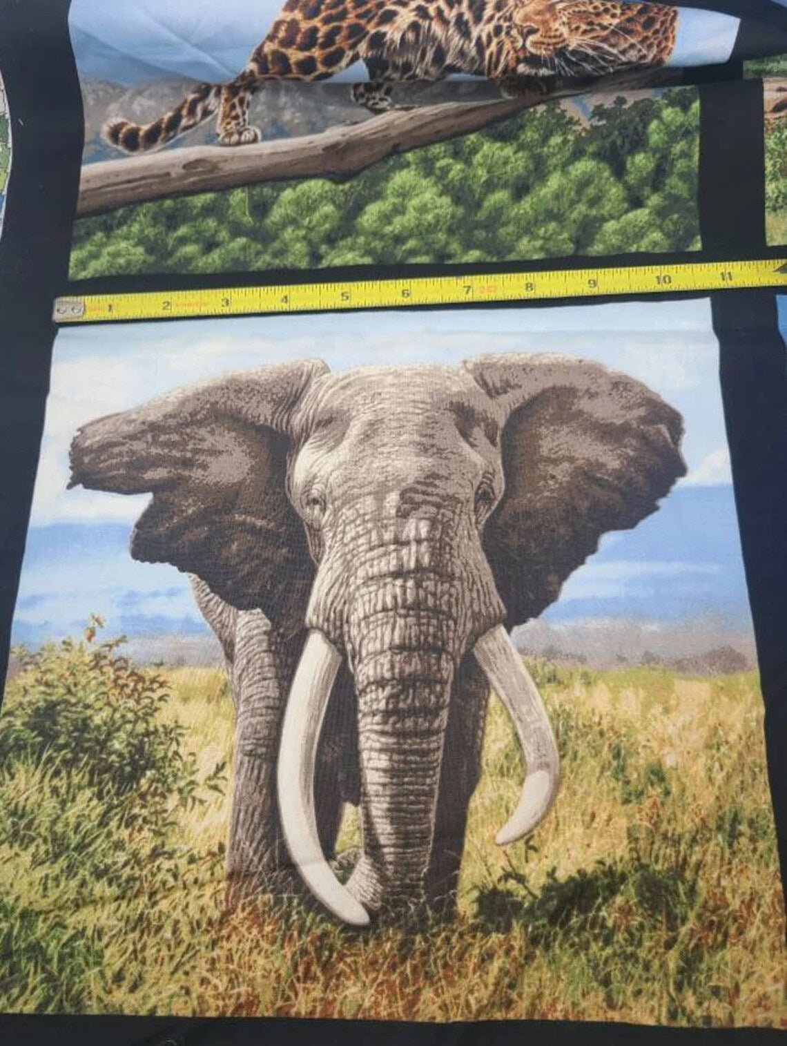 African Animals Fabric Panel 23"x43", 14632 Nature Robert Kaufman, Safari Animal Bed Quilt Wall Hanging Elephant Giraffe Lion Leopard Zebra