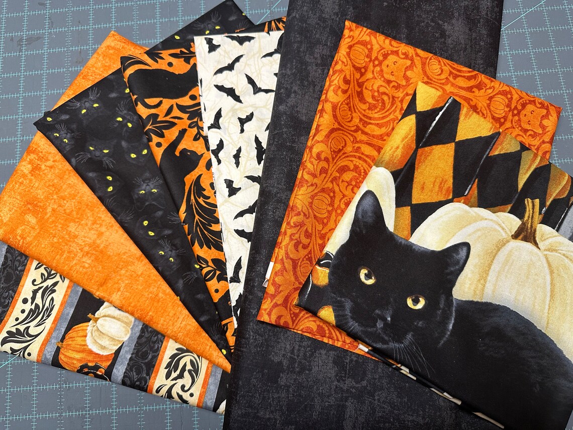 Quilt Kit 60"x78", Hallow's Eve fabrics by Northcott fabrics Bed Gift Quilt Black Cats Pumpkins Spooky Halloween Bats