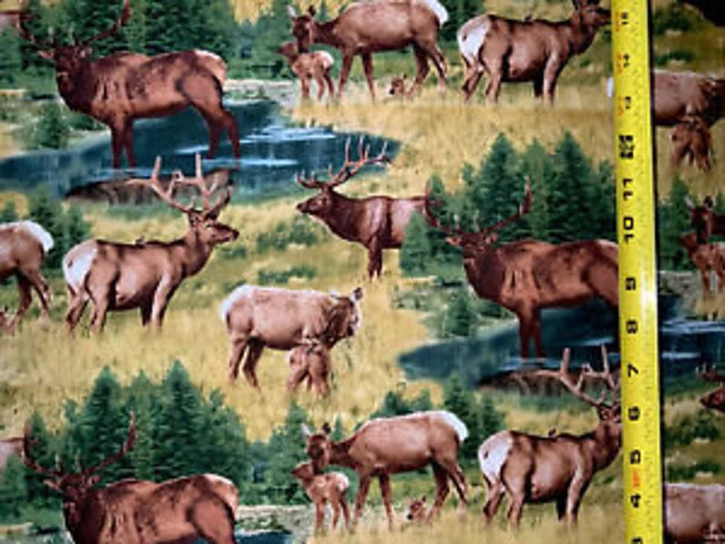 Elk Fabric 1/2 Yard, 5010-Green Elk Allover CP51388 by Elizabeth's Studios, Elk Quilt Wall Hanging Placemats Table Runner