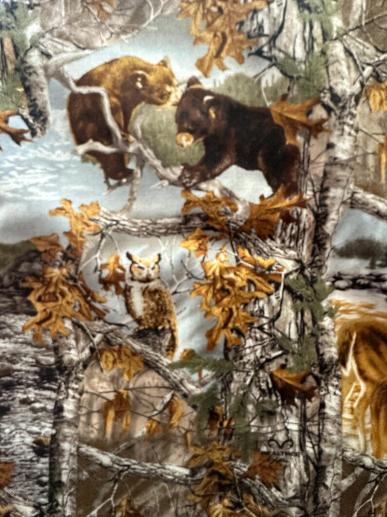 Moonlit Night Realtree Fabric 1/2 Yard, 46507 Realtree Fabric, Wildlife Lovers Gift Bed Quilt Wall Hanging
