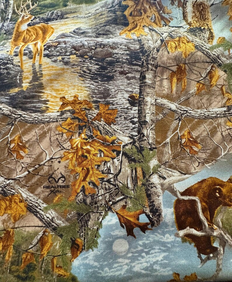 Moonlit Night Realtree Fabric 1/2 Yard, 46507 Realtree Fabric, Wildlife Lovers Gift Bed Quilt Wall Hanging